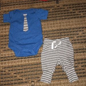 Newborn outfit